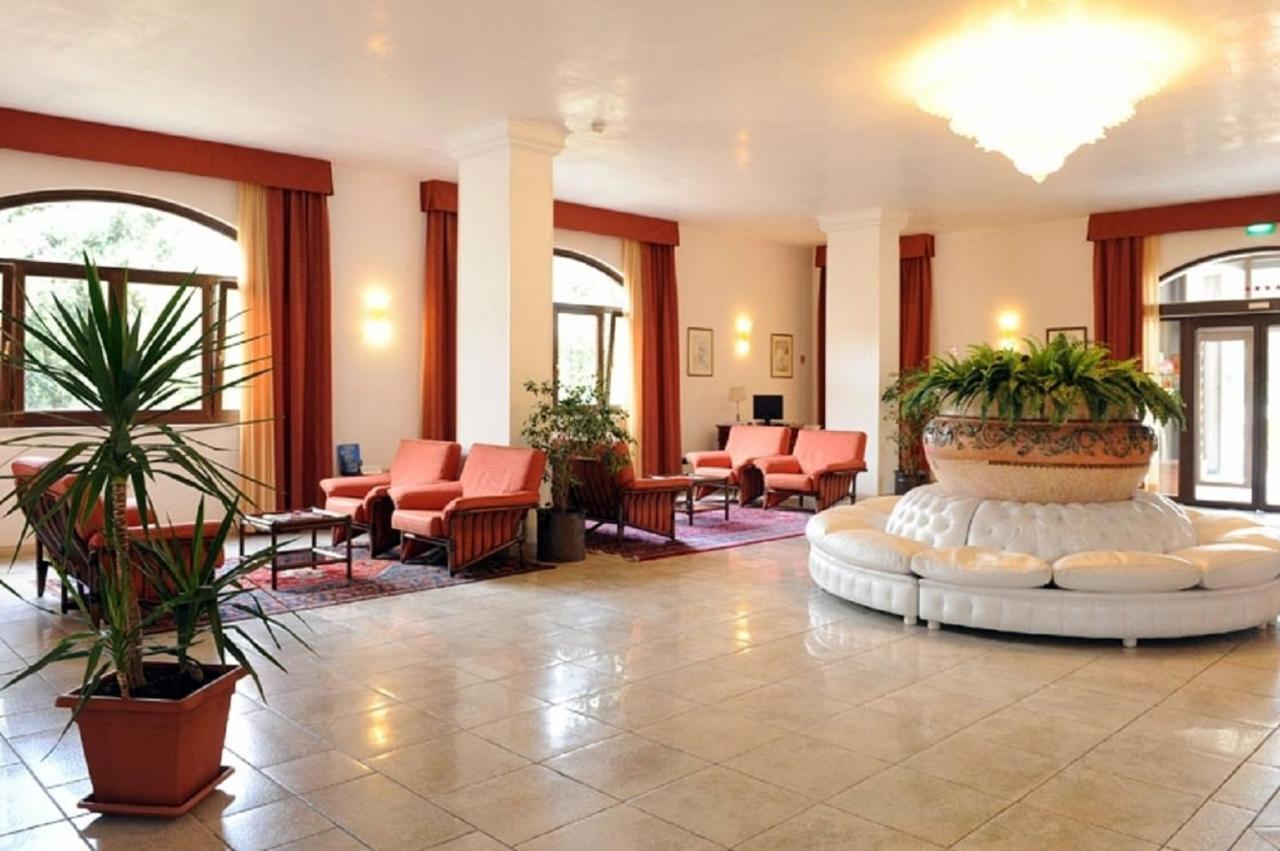 Hotel Villa Rosa Martina Franca Eksteriør billede